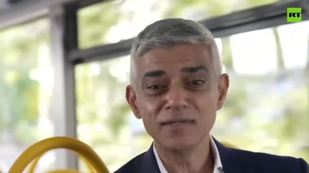London's Sadiq Khan pulls the race card after Trump called him a terrible mayor  'Trump has shown he is racist, sexist, misogynistic, and he is Islamophobic!'