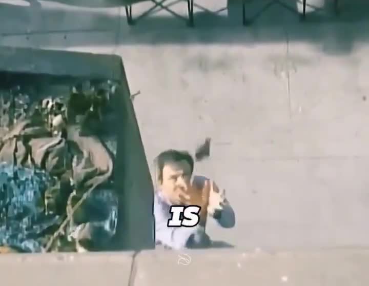 The only time everyone cheered for a banker