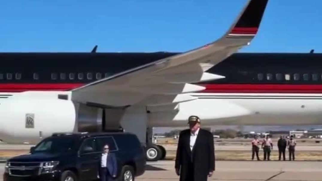 The UNDERTAKER  POTUS passes by  CSI Aviation, Inc. is a seasoned air transportation and air charter company founded in 1979.