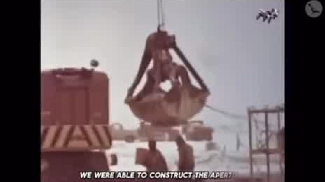 This is a good video clip as an adjunct to our TIME TRAVEL digs.   PROJECT LOOKING GLASS.   It’s a peering device that can look into the past and future.