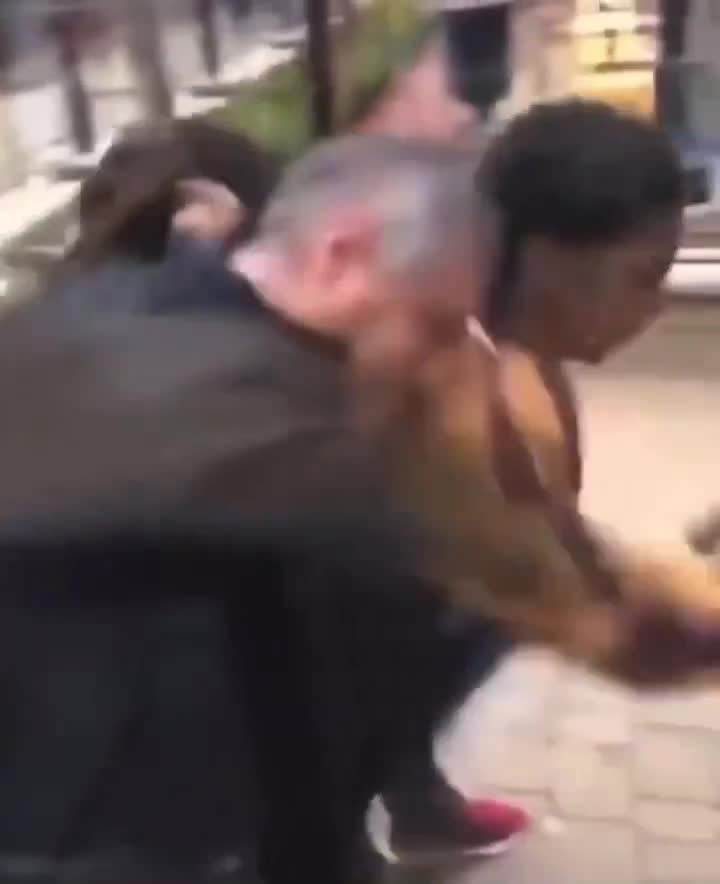 I love how everyone screams when the old man has to brandish a gun to defend himself but nobody screams when he gets jumped but two hoodlums