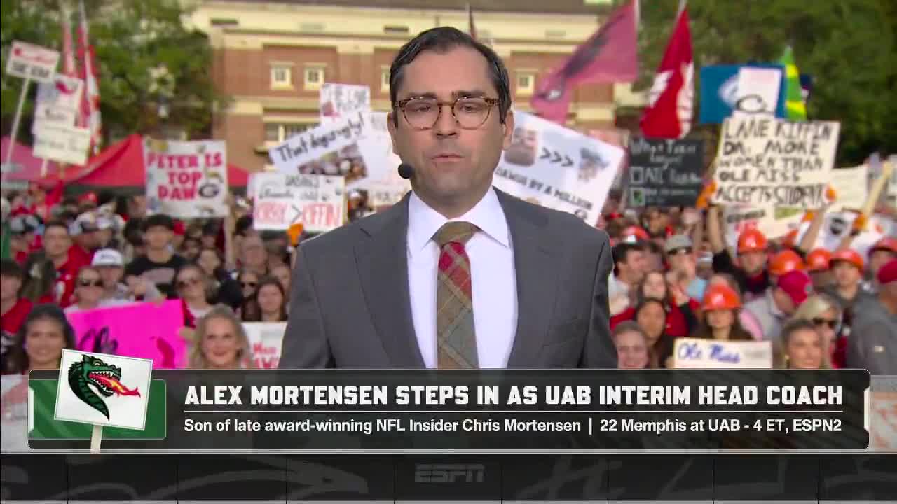 A special one today for everyone in Bristol ❤️   @PeteThamel on Chris Mortensen's son, Alex, who makes his interim head coaching debut for UAB as they take on No. 22 Memphis.  (via @Coll...