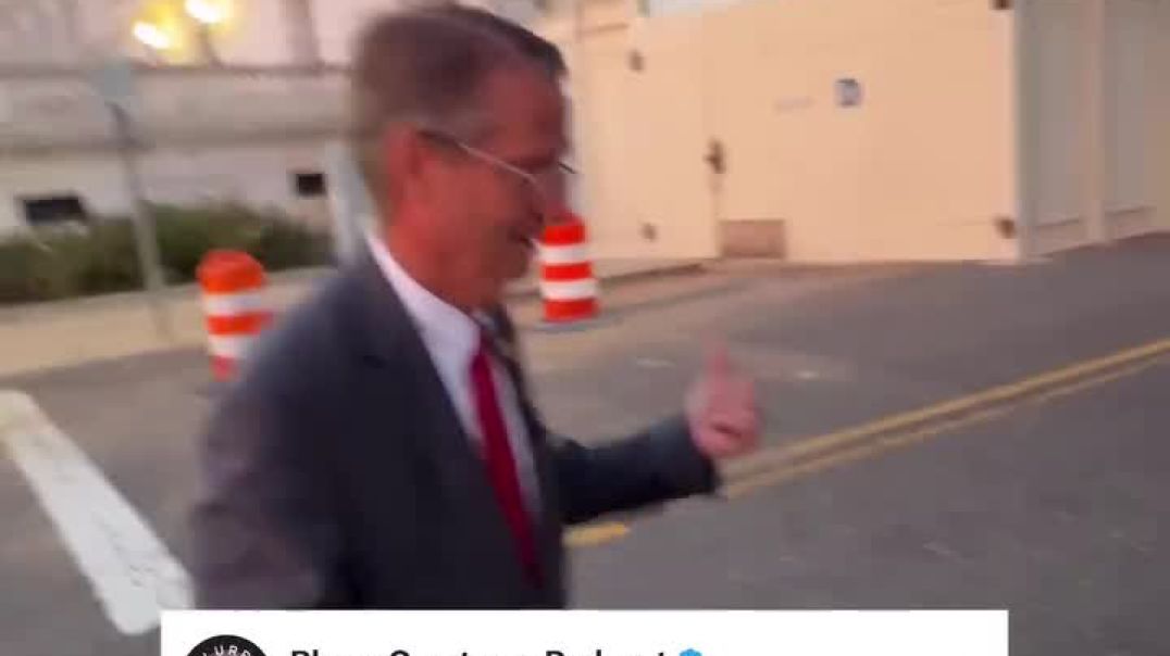 A Tennessee congressman claims there are underwater aliens. After years of increasing UFO footage, just as we seemed close to proof in the skies, the focus has suddenly shifted to the ocean.
