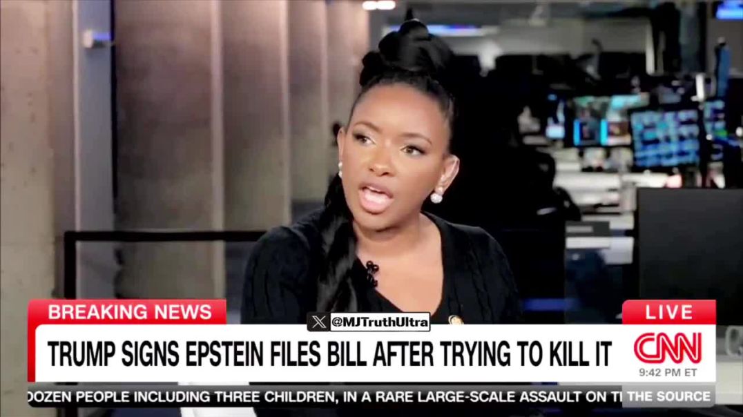 Jasmine Crockett: 🤦🏼‍♀️  If Republicans can text a felon like Trump, it’s ok that Stacey Plasket was texting a pedophile    “she just took information…he wasn’t convicted at that time”