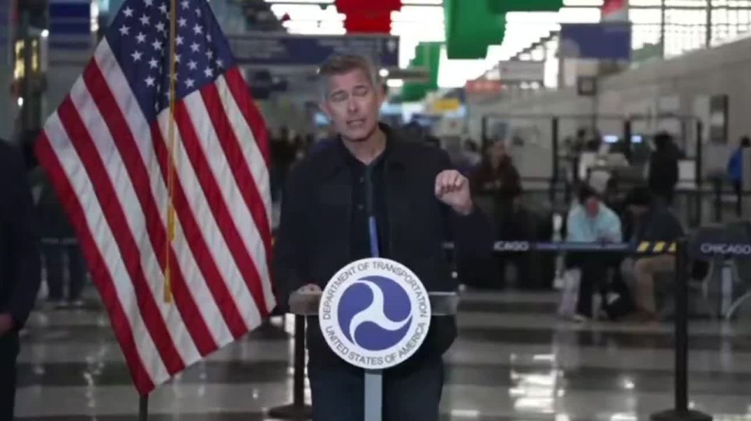 JUST IN: The Trump administration is DEMANDING air traffic controllers come back to work if they are skipping - they'll get 70% of their pay within 48 HOURS of the government reopening this week.