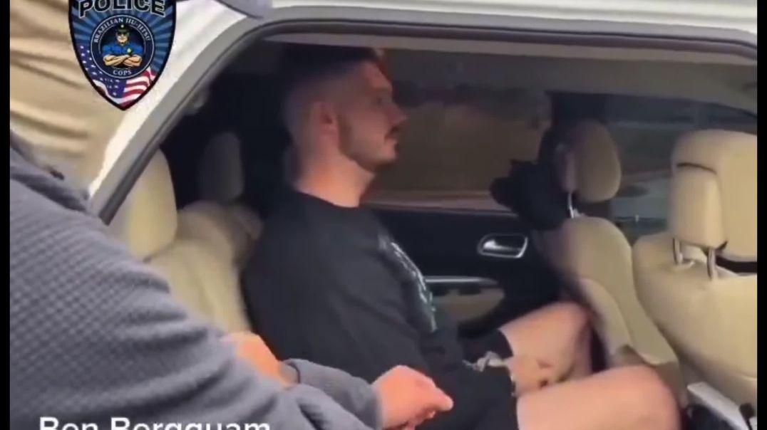 Non citizen hired as a police officer in Illinois