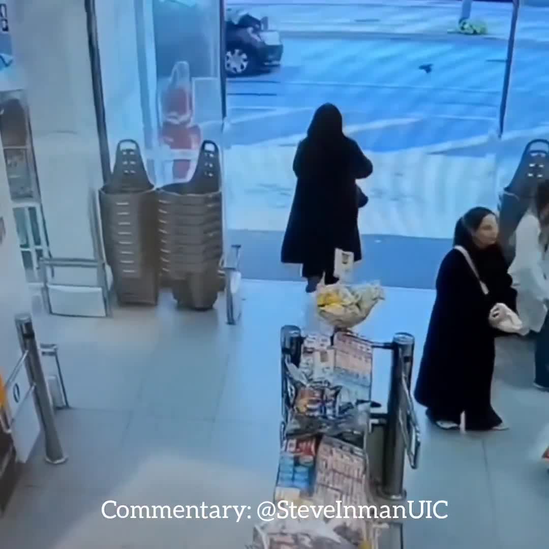 Thief catches a case of Instant Car-ma.