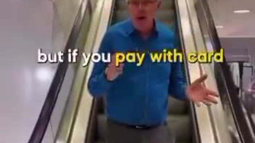 Difference between paying with Cash and Card 💵