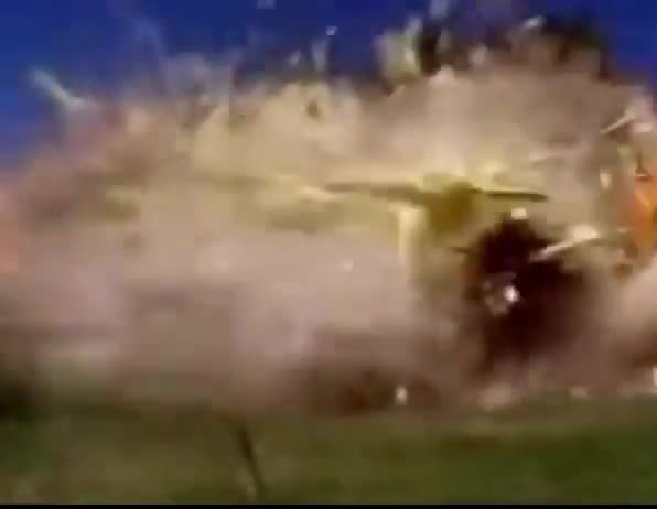 In 2007, a home improvement show literally blew up this family's house before rebuilding it 😭