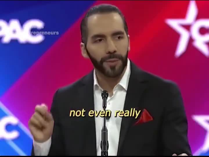 El Salvardor's president exposed how the tax system works