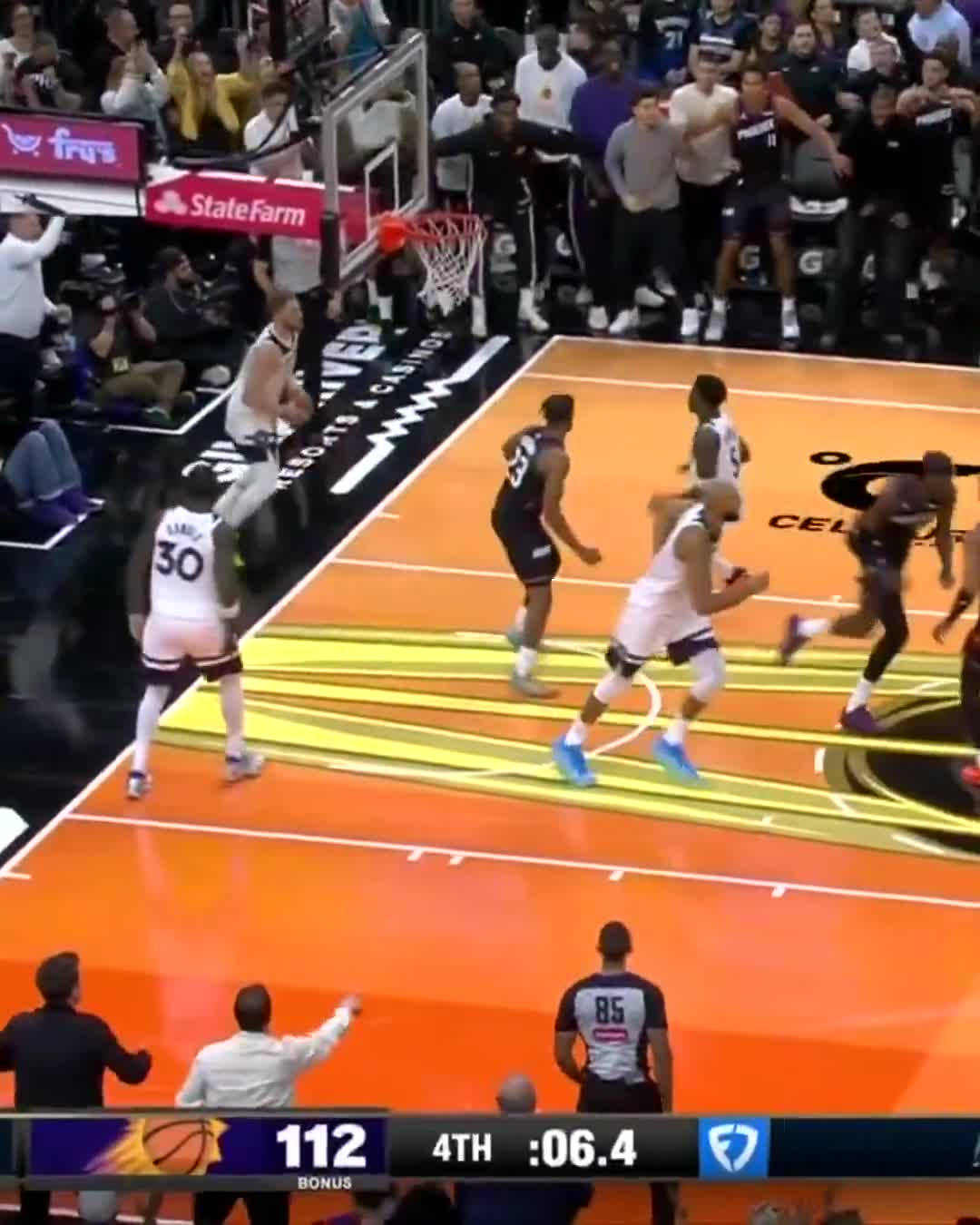 SUNS COME BACK IN THE 4TH AND STUN THE WOLVES 🔥