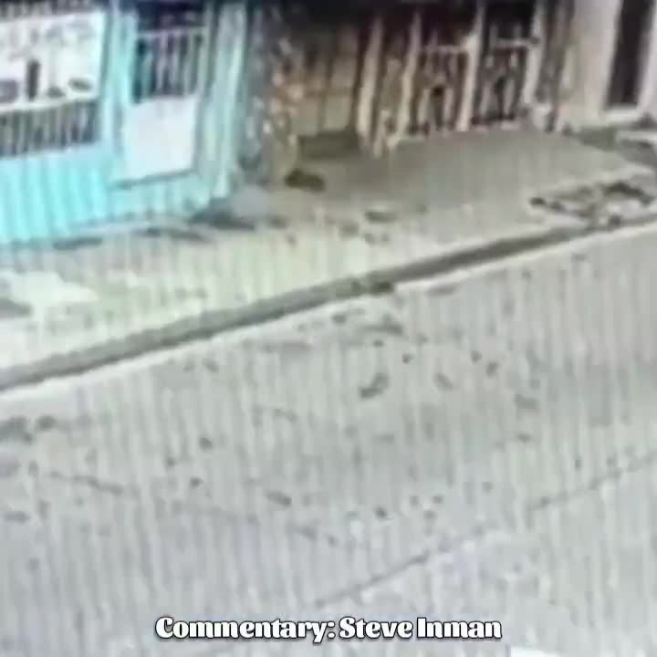 Man catches up with the coward who robbed him.