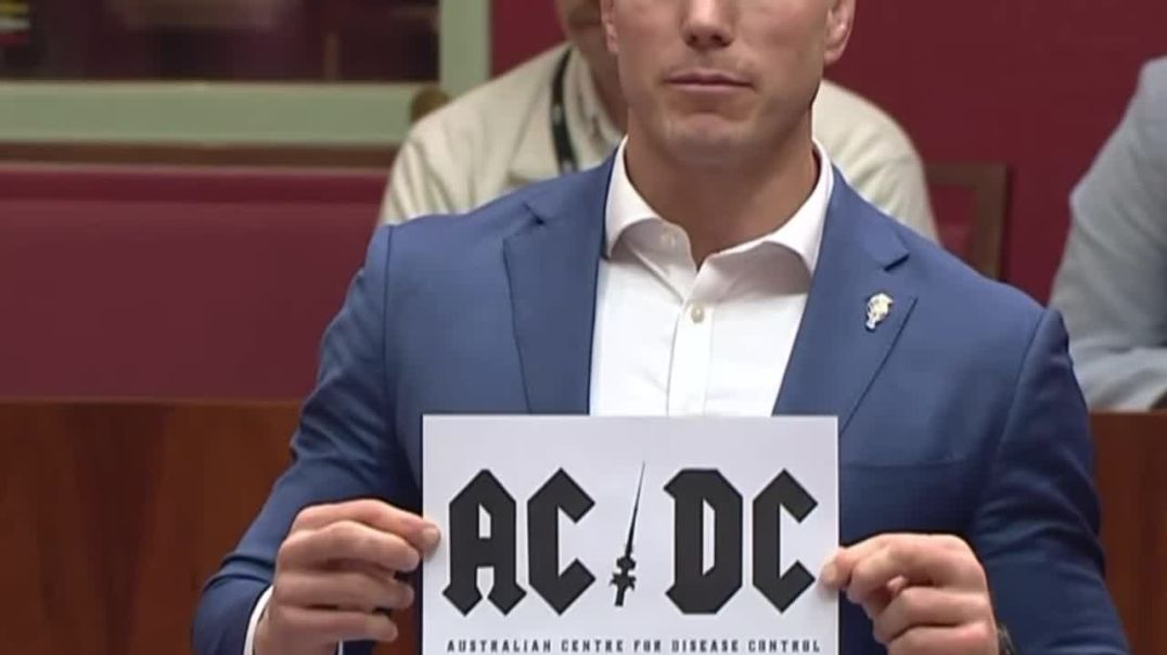 Senator David Pocock presents a proposed logo for the Australian Centre for Disease Control.