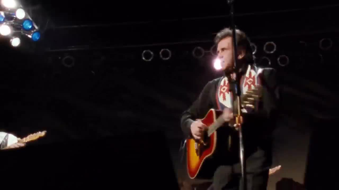 I want country music to go back to this ...