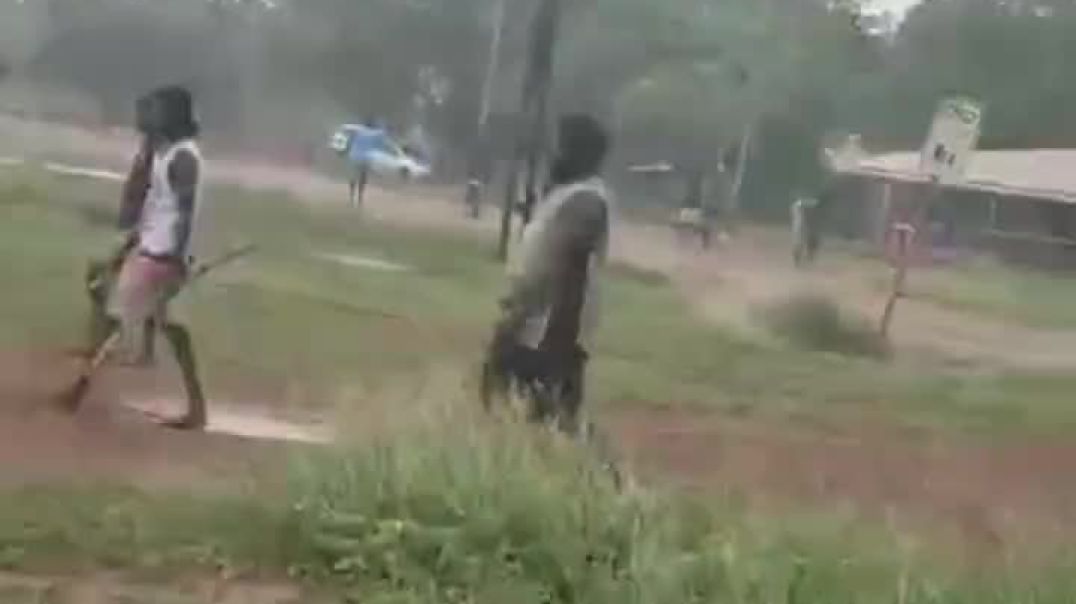 A series of large brawls between up to 40 armed combatants have erupted in the remote aboriginal community of Ramingining in the Northern Territory.  At least one man appears to be armed with a spear.