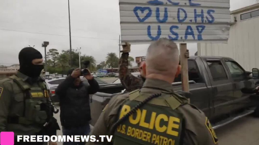 MUST WATCH: Man seen with "Thank You ICE" sign in Kenner near New Orleans, at a gas station where Commander Bovino and CBP Agents stopped this afternoon.