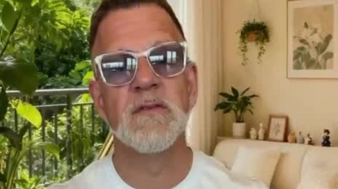 THIS GUY SO ELOQUENTLY DESCRIBES PRESIDENT TRUMP