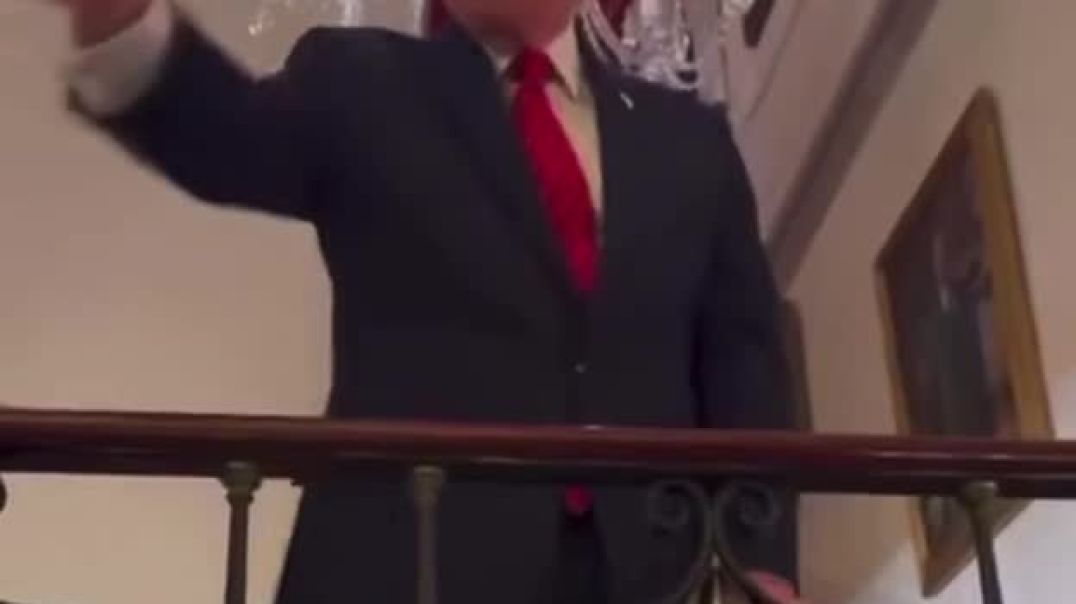 At the recent White House Christmas Party, President Trump gestured out a relatively obvious “Air-Q”, produced by the hand movement appearing to write the letter ‘Q’ in the air in front of him.