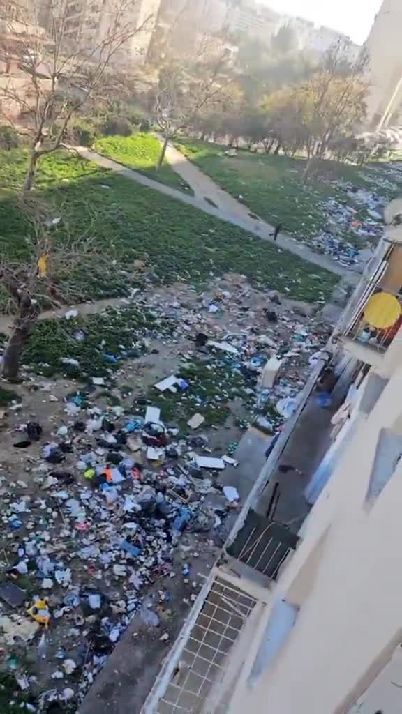 🇫🇷 Meanwhile in Marseille, France   This short clip was accompanied by the caption ‘Les Favelas de France’  Once the Culture Capital of the World - parts of France now looks more like the 3rd World - why?  Because they’ve imported the 3rd World.