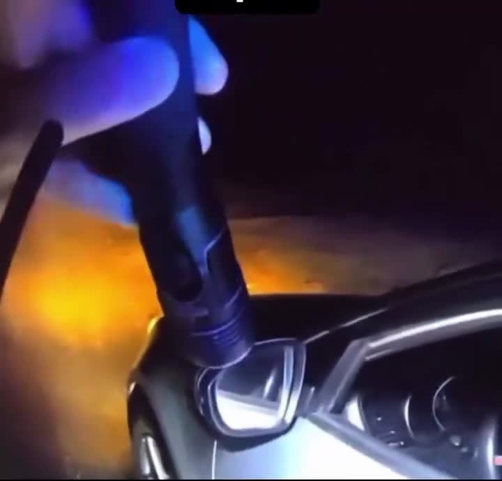 This is what protecting and serving looks like 🥹