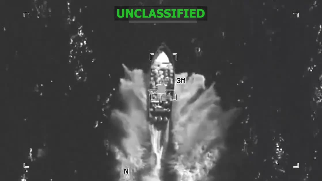 BREAKING: The US just blew up a drug boat in the Pacific, kiIIing 4 traffickers