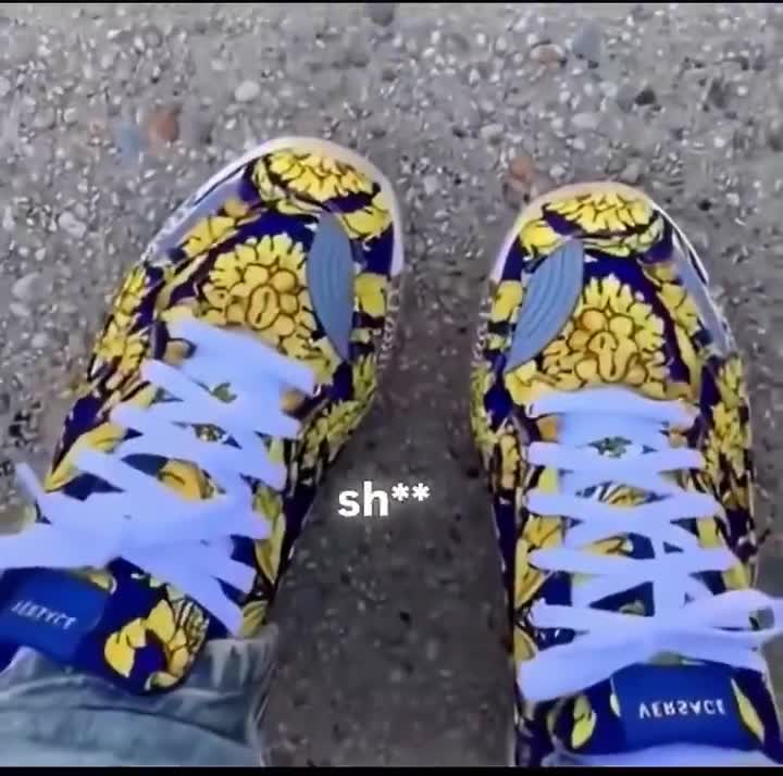 When 50 cent used to flex on us and match his outfits to his cars 😂