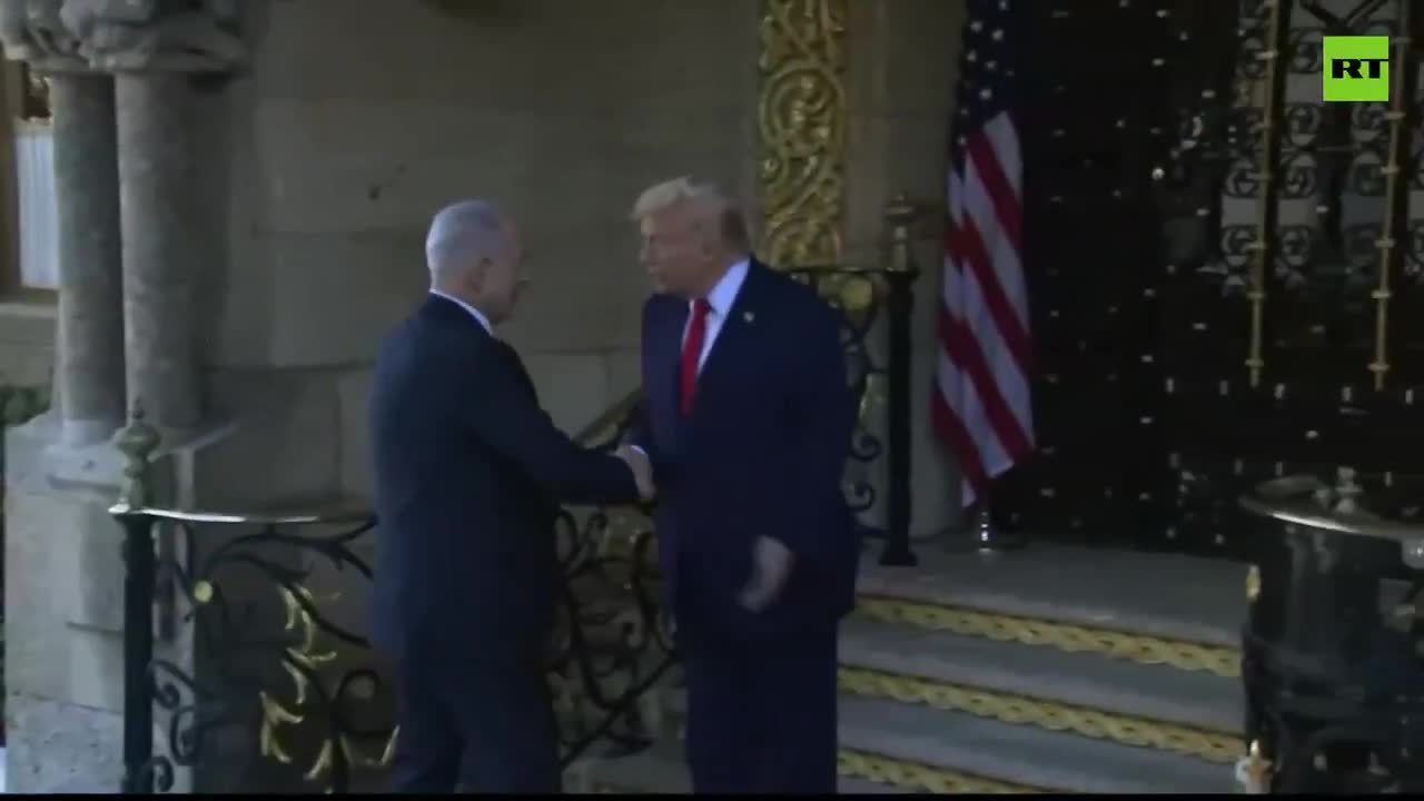 Trump:- “Does anybody recognise this Man?”    You are watching a scripted movie.