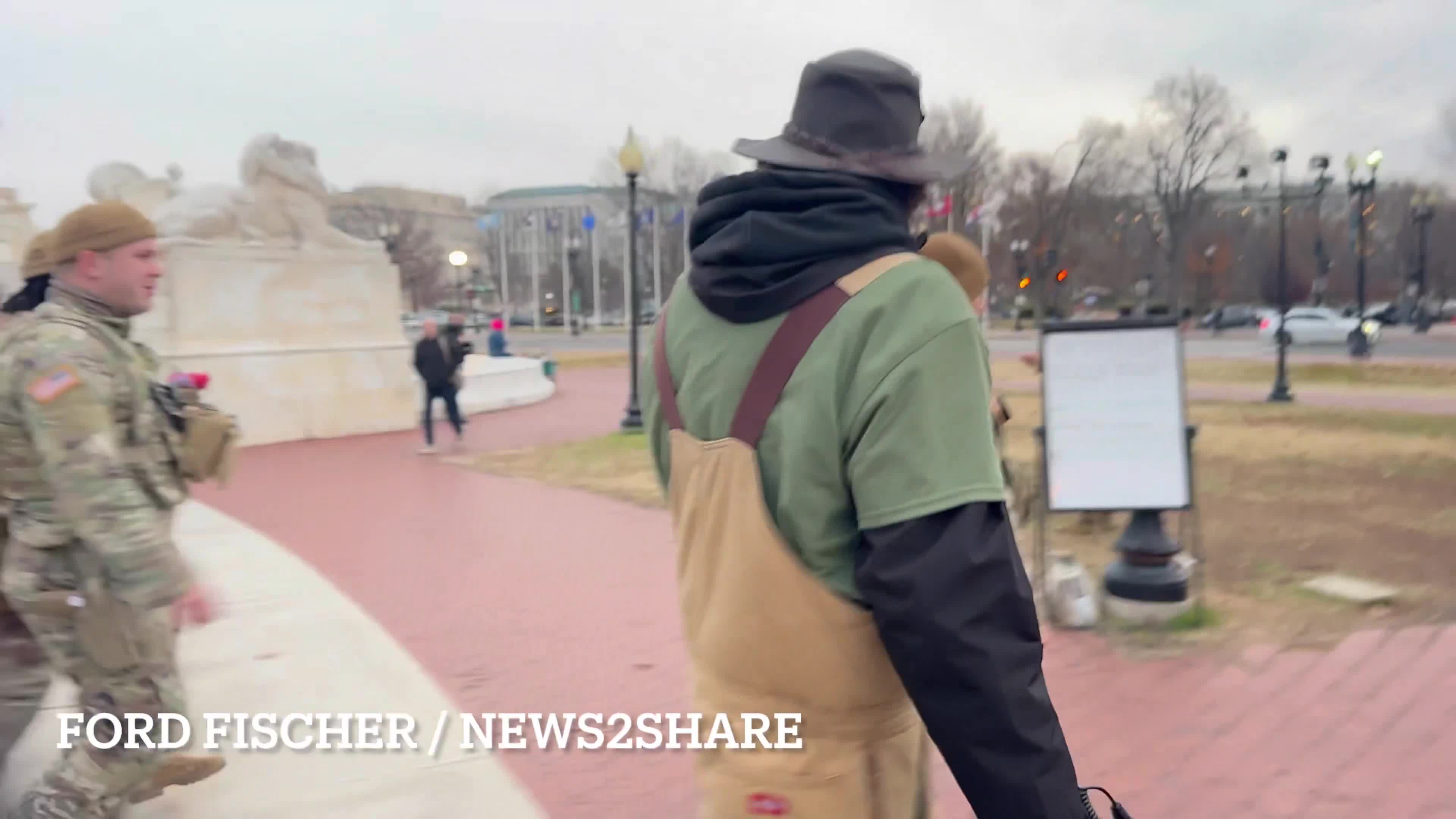 Deranged anti-Trump leftist follows and harasses National Guard troop...