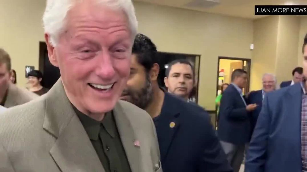 That time Bill Clinton was confronted about his relationship with Jeffrey Epstein    His response? Laughing and saying, "I think the evidence is clear..."