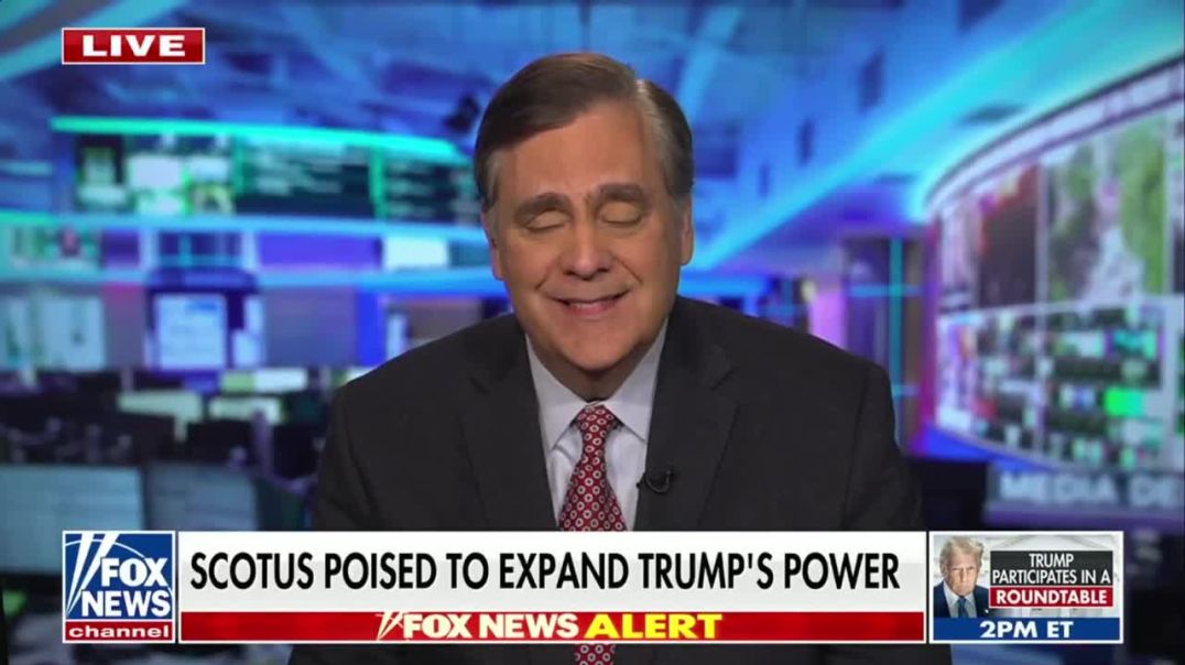 🚨JUST IN - SUPREME COURT: "President Trump is on the cusp of an apparent Supreme Court VICTORY with justices signaling they may allow him to fire a [Democrat] member of the Federal Trade Commissi