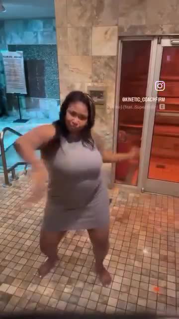 Meet Charay Smith. She just announced she’s running for Congress in North Carolina.  Twerking for votes may be the Democrats’ new strategy.  The best Democrats can come up with..