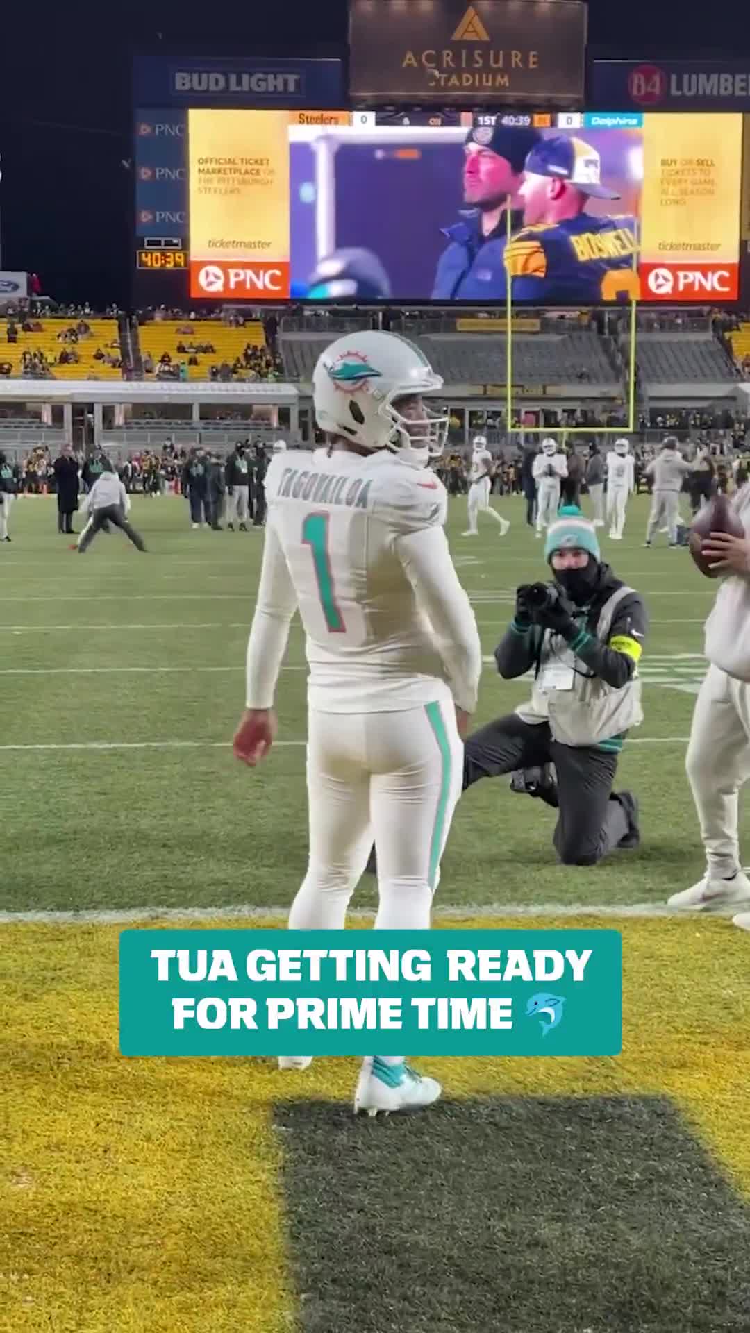 Those all white unis under the lights 🤩  Watch Dolphins-Steelers at 8...