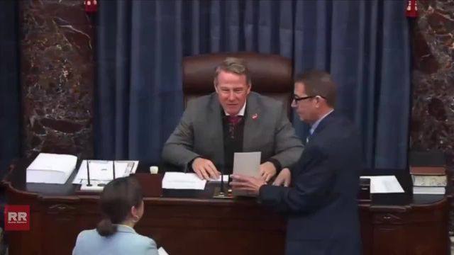 🚨 BREAKING: The US Senate has PASSED a bill to fund most of the federal government, averting a partial shutdown tonight