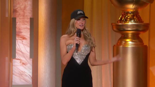 #GoldenGlobes host Nikki Glaser pays tribute to the late Rob Reiner at the end of the show