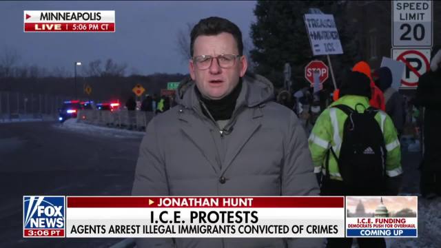 🚨🇺🇸 3,000 ILLEGAL IMMIGRANTS ARRESTED IN MINNESOTA RAIDS Federal raids nabbed homicide and sexual assault convicts while protesters stayed behind new barriers. After all the chaos, rifle thefts, and vehicle burnings, turns out simple fencing works.