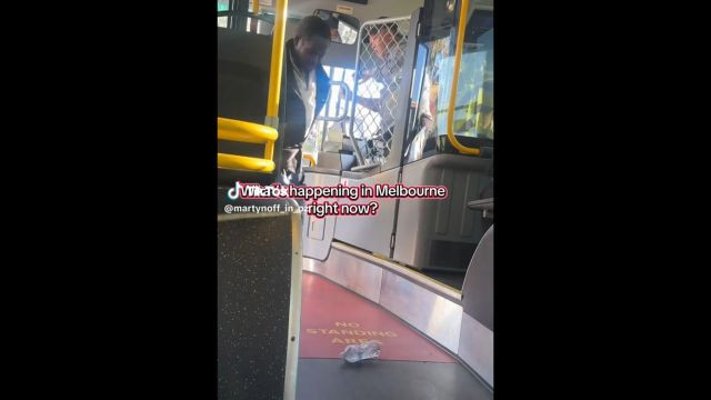 Black man claiming to be Italian attacks Asian bus driver in Melbourne.