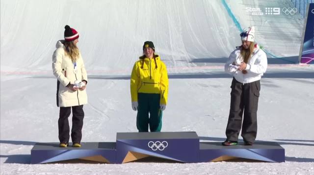 Australia’s Josie Baff on the podium with her gold medal after winning the women’s snowboard cross final at the Winter Olympics 🇦🇺🥇
